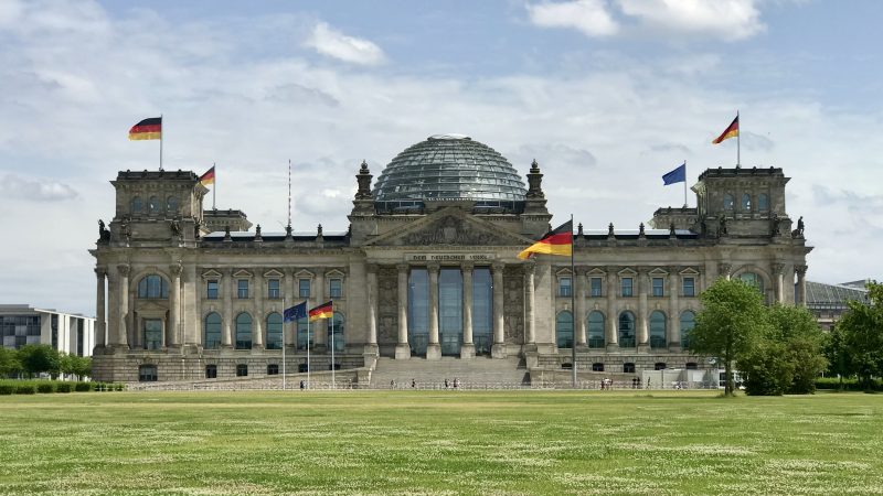 German Bundestag Approves Major Defense Procurements and Joint Development Projects